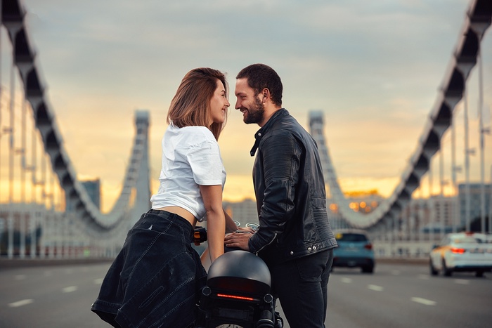 biker couple