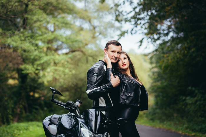 biker couple
